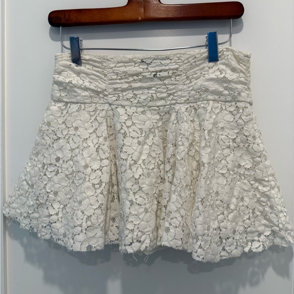 Bebe Alya White Mini Skater Skirt with Ruched Waist design